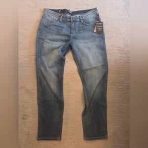 DU/ERNEW Performance Demim Slim Jeans